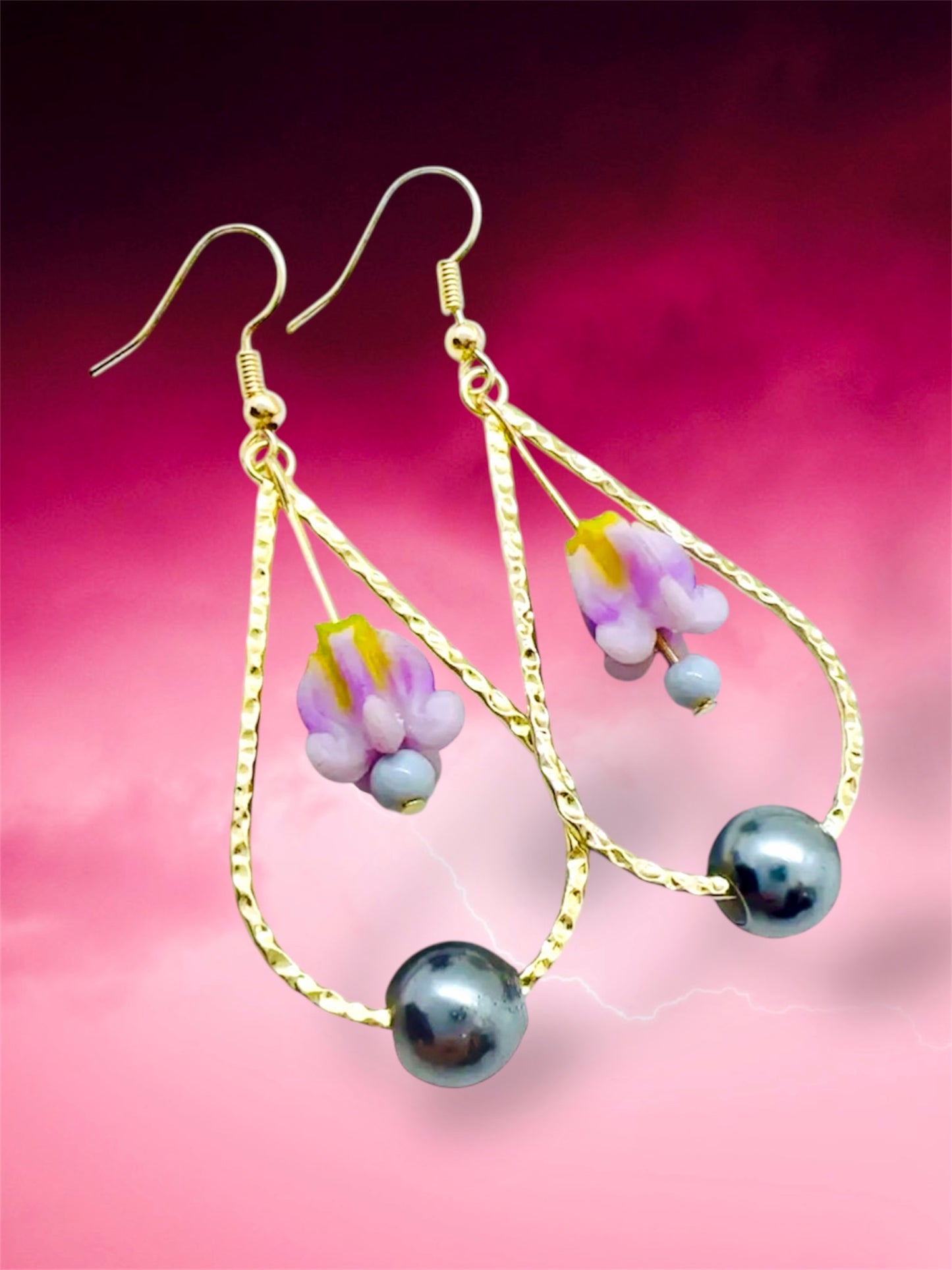 Leina Ala-Pre-Order-Crown Flower Earring with Shell Pearl