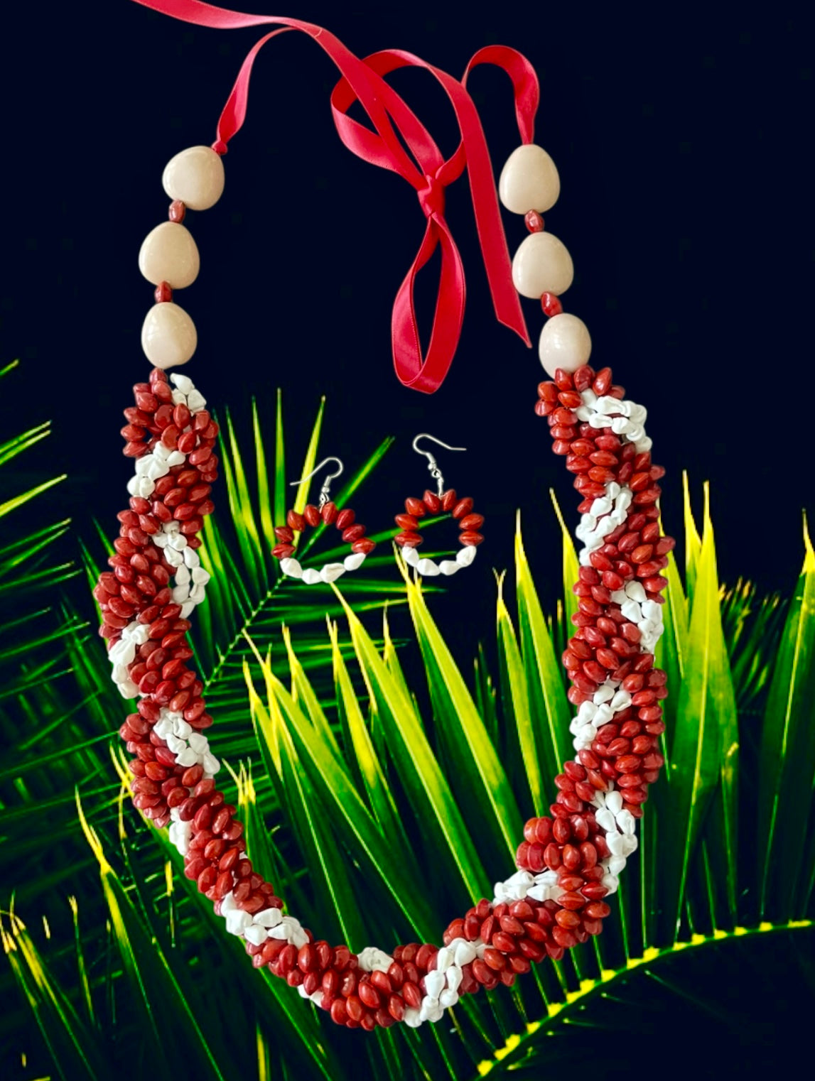 Bella - Ready to Ship-Ula Lopa Traditional Pacific Island Shell Necklace Set