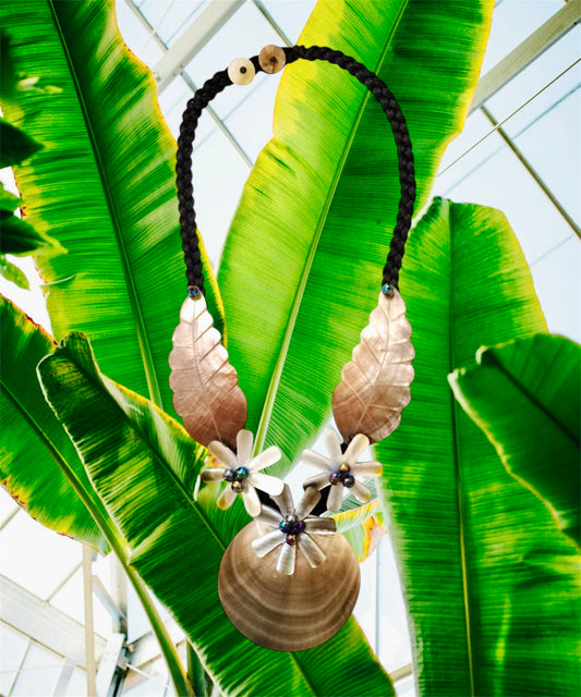 Rayon-Round-Pre-Order-Tiare Flower with Leaf Mother of Pearl Necklace 23"