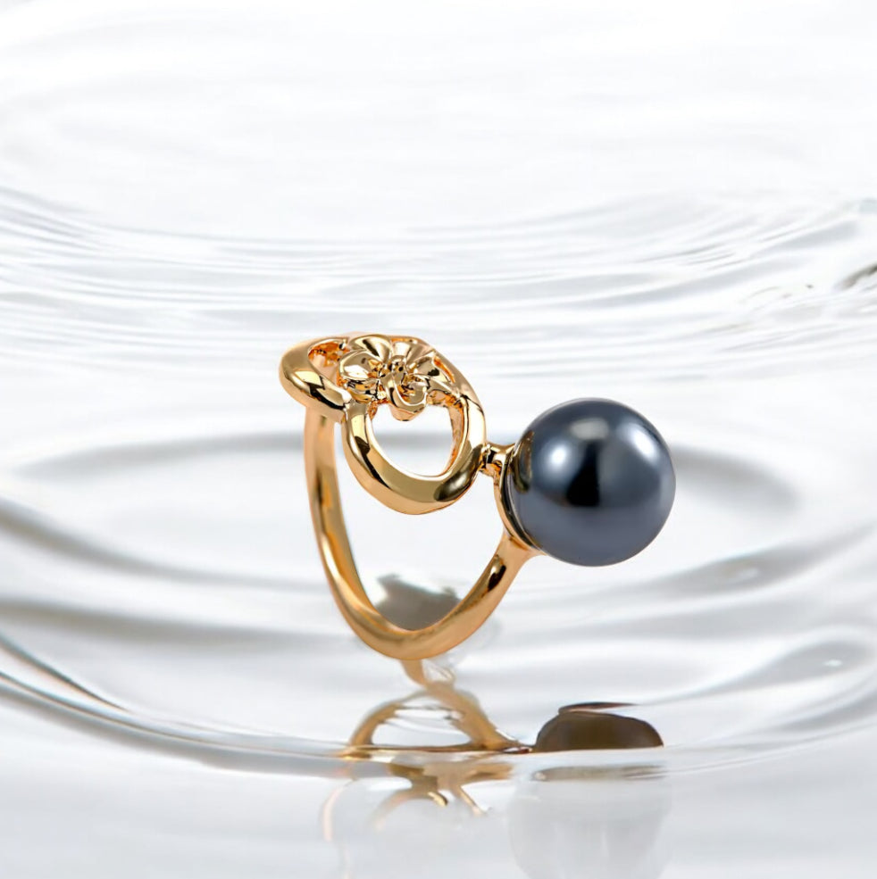 Ane - Ready to Ship - Hawaiian Gold Plated Pearl Ring