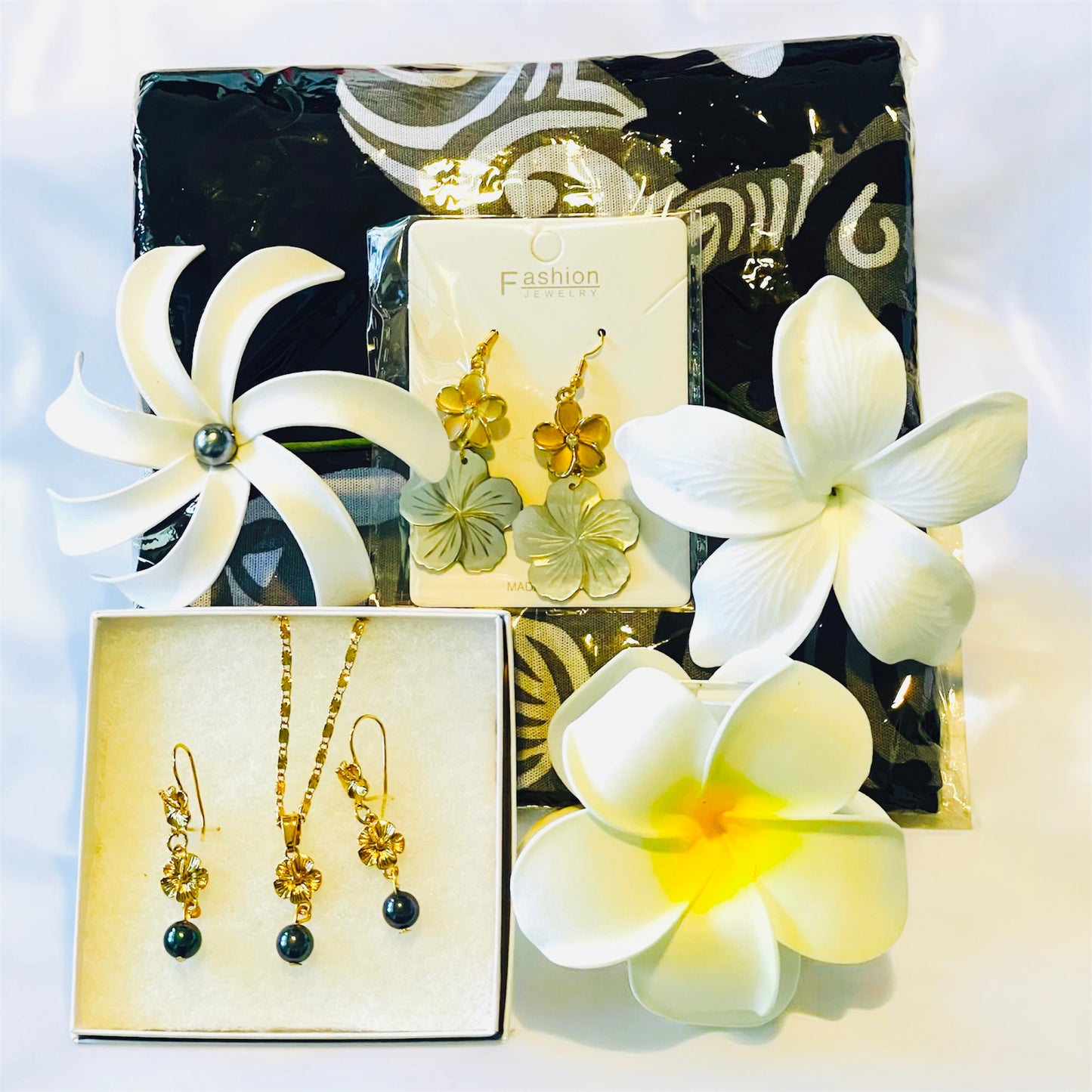 Black Pearl Gift Box Ready to Ship