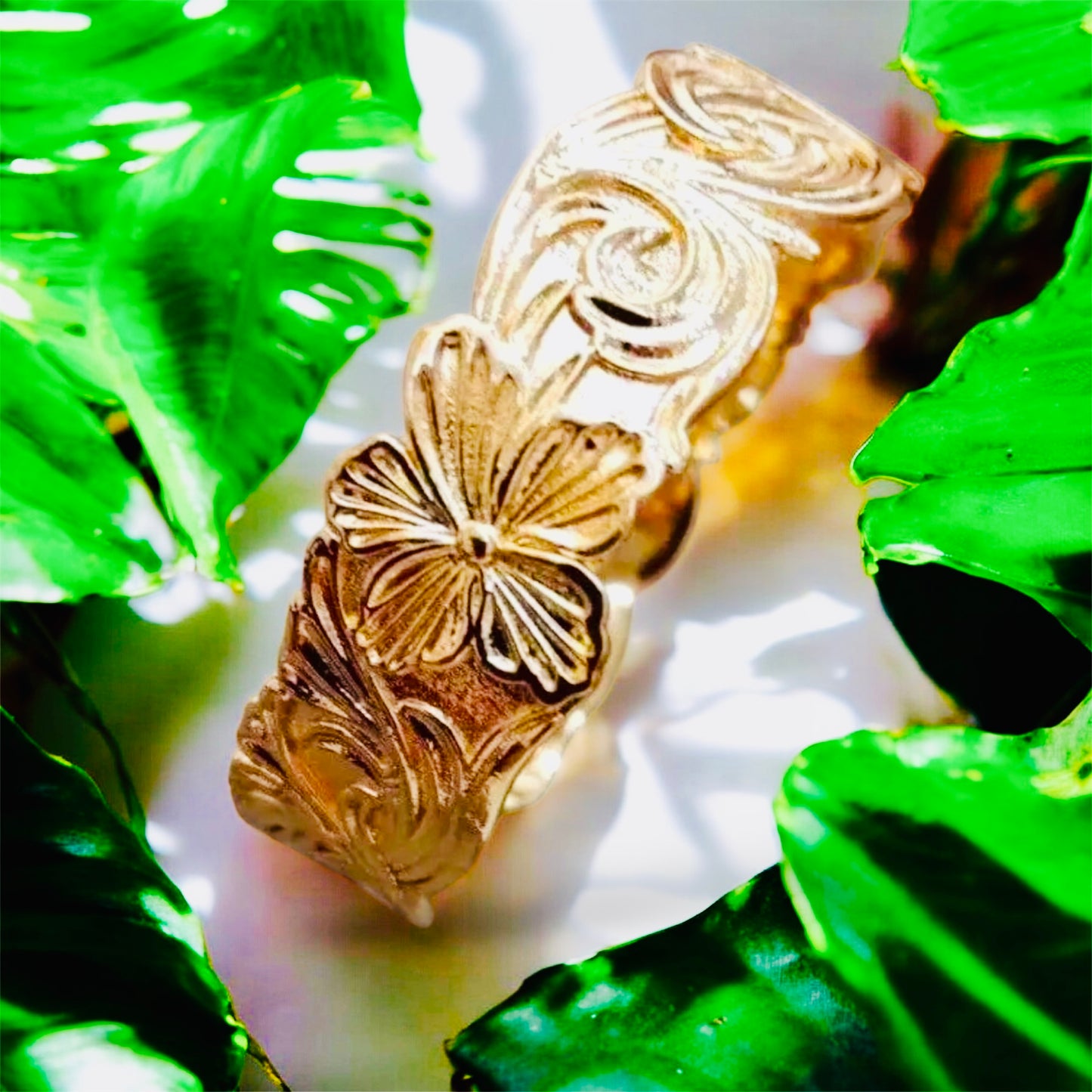 Kulia-Pre-Order-20mm Hibiscus Flower Hawaiian Hamilton Gold Bracelet