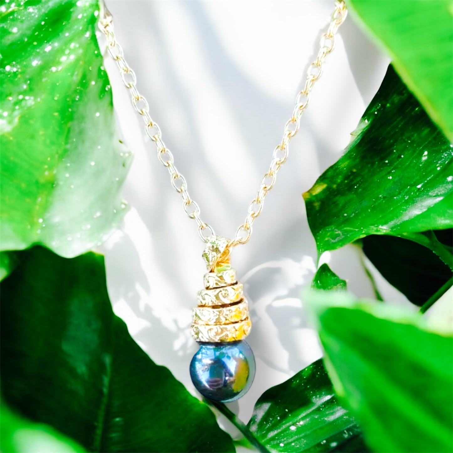 Leilani - Ready to Ship-Spiral Shell Pearl: Hamilton Gold Necklace